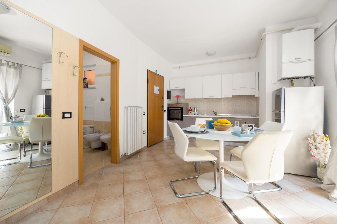 Apartmani Paliska Pola Esterno foto