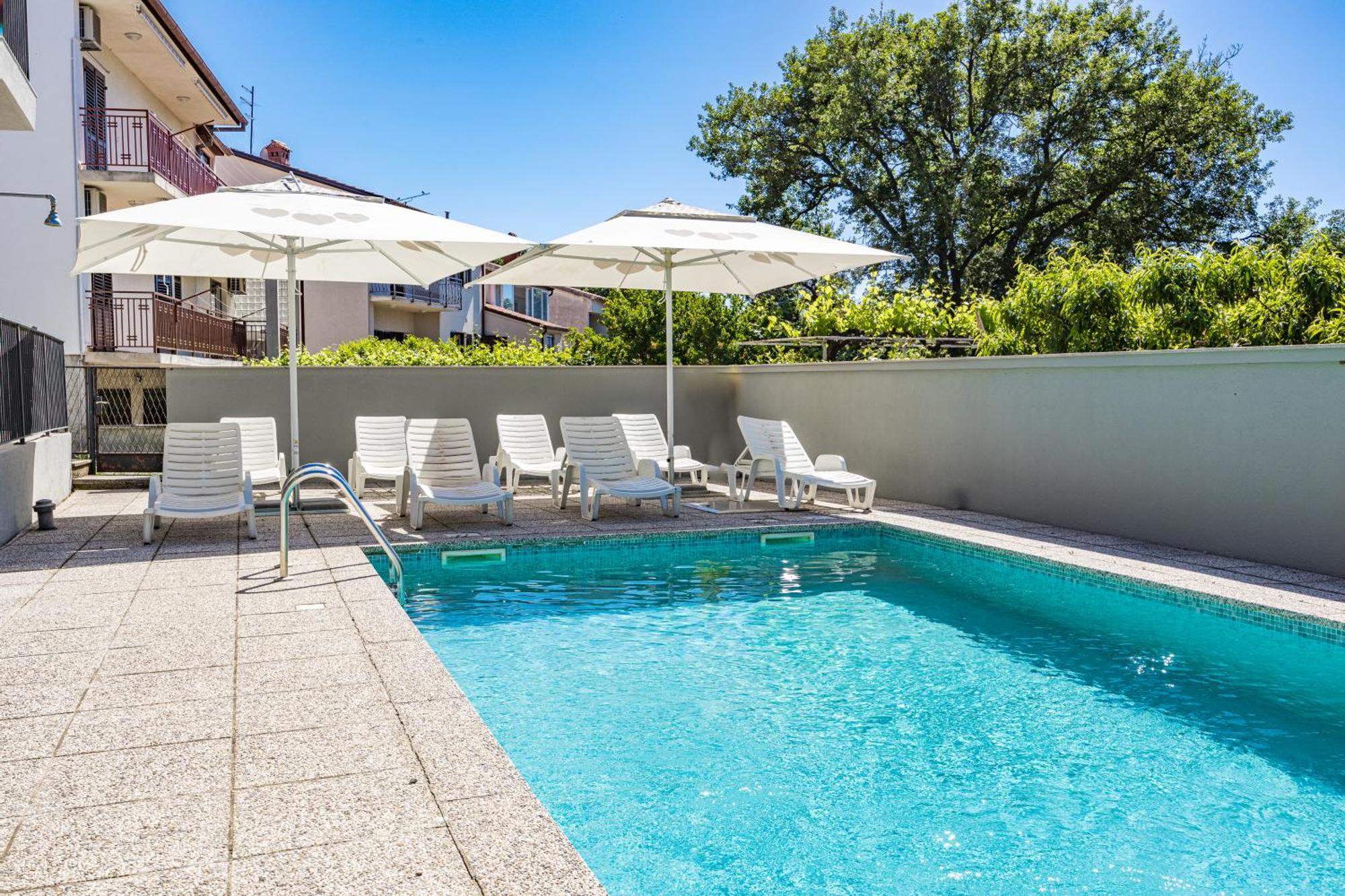 Apartmani Paliska Pola Esterno foto